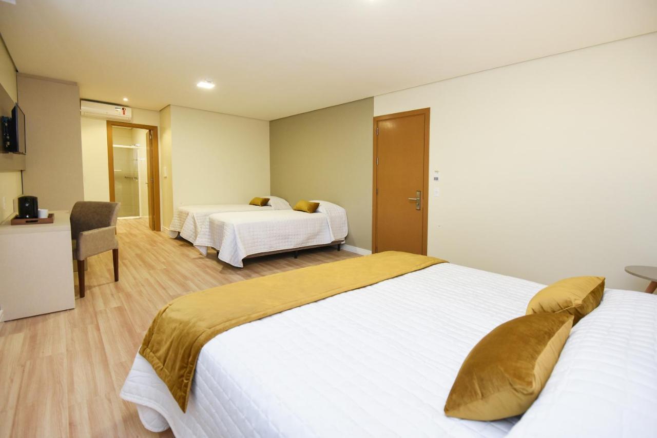 Alles Berg Hotel 4*