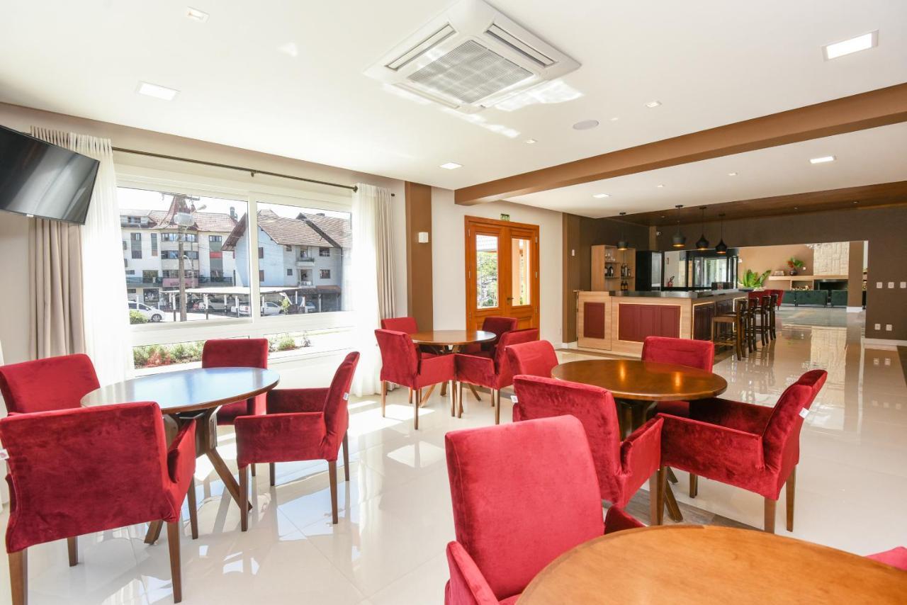 Hotel Alles Berg 4*